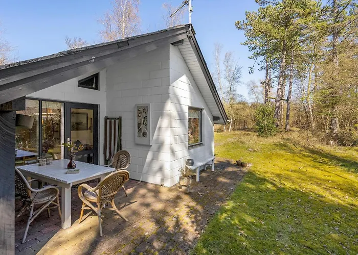 Pet Friendly In With Wifi Nordenbro Vesteregn